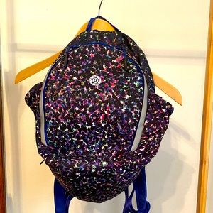 Lululemon Seawheeze 2019 limited ed. Fast & Free Backpack. Purple/ Black.